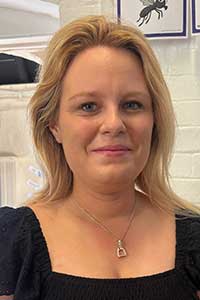 Miss Ward
